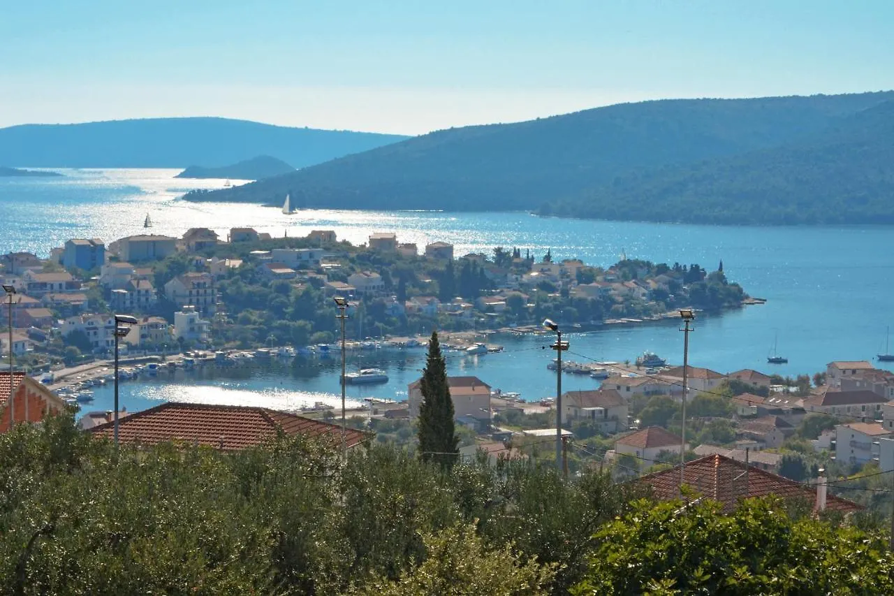 Apartment Una Seget Vranjica Croatia
