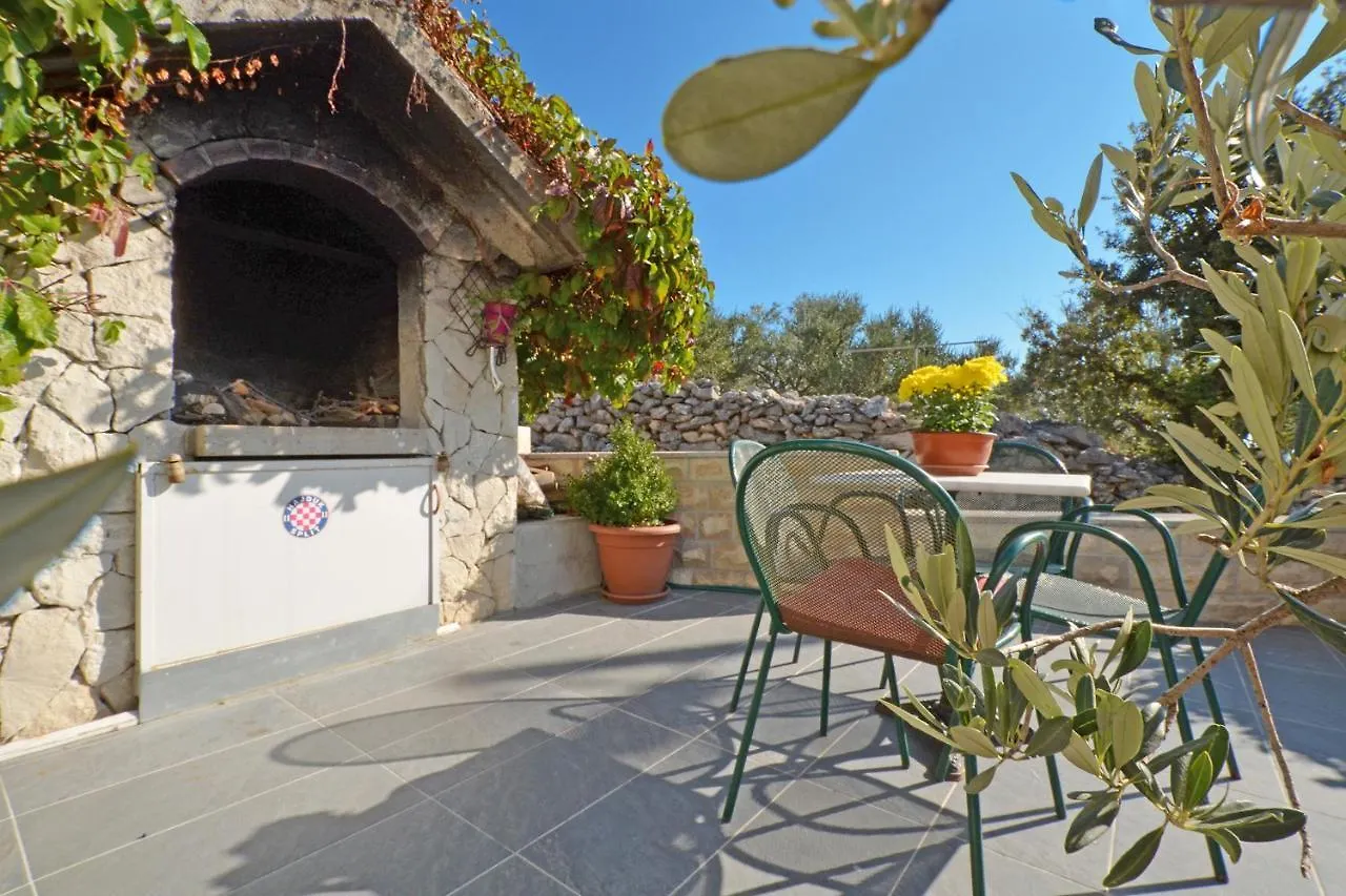 Apartment Una Seget Vranjica Croatia